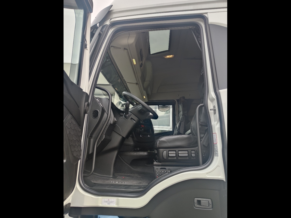 IVECO IVECO Stralis S WAY AS440S53T P Usato